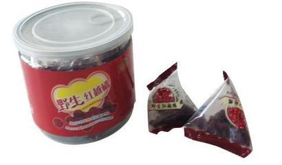 紅越橘脯 精品果脯中的紅寶石，色澤透明肉質豐富的健康美味